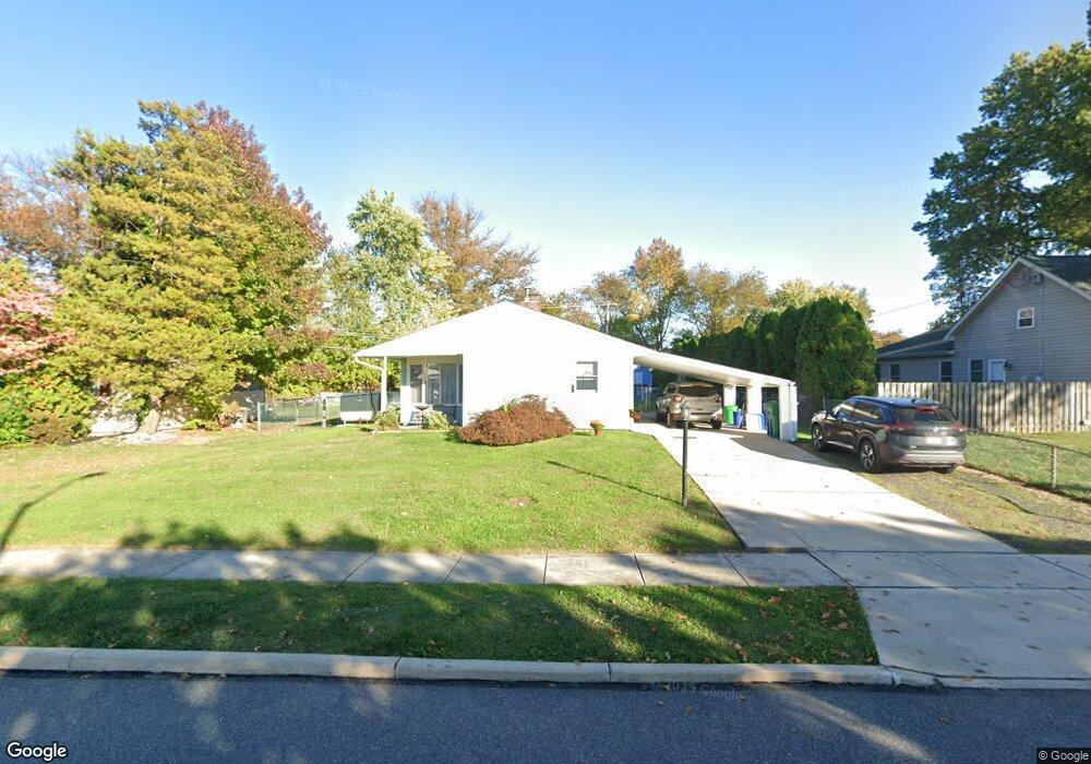 55 Blue Ridge Dr, Levittown, PA 19057 - photo 1