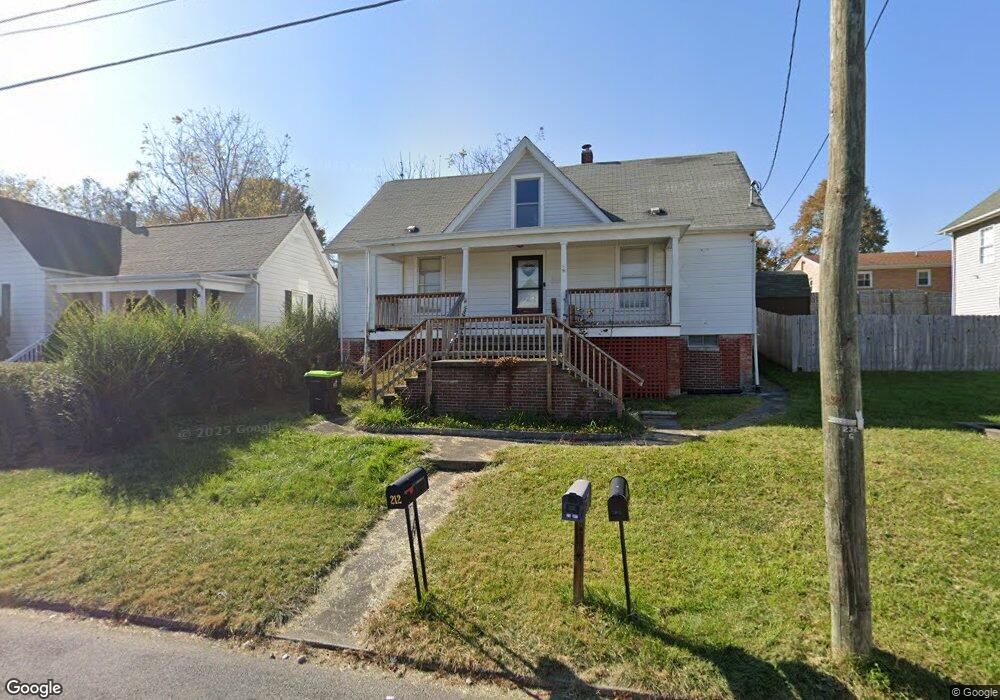 212 Lagrange St, Pulaski, VA 24301 - photo 1