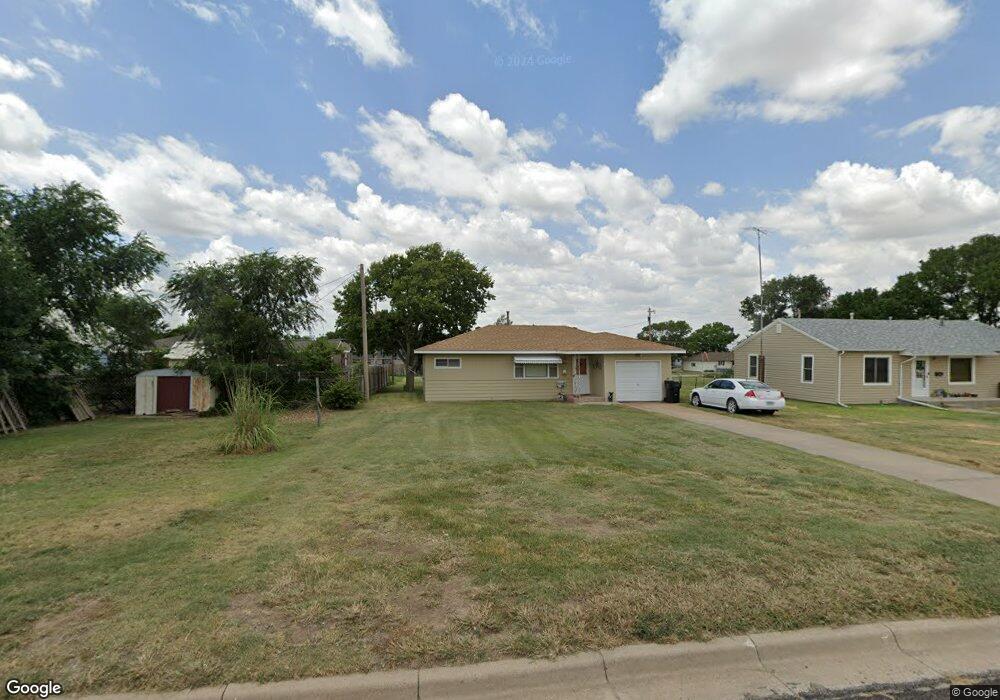 809 N Main St, Wakeeney, KS 67672 - photo 1