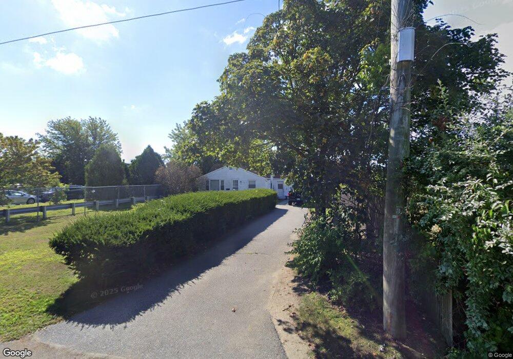 26 Hasbrouck Ave, Warwick, RI 02888 - photo 1