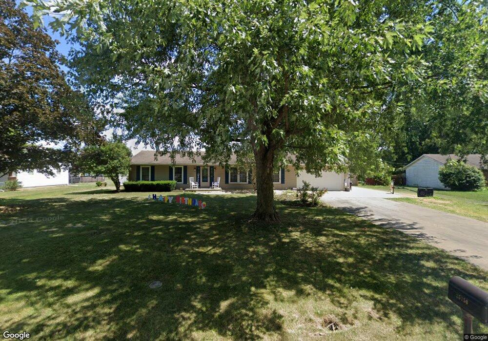 25156 Lawnfield Dr, Circleville, OH 43113 - photo 1