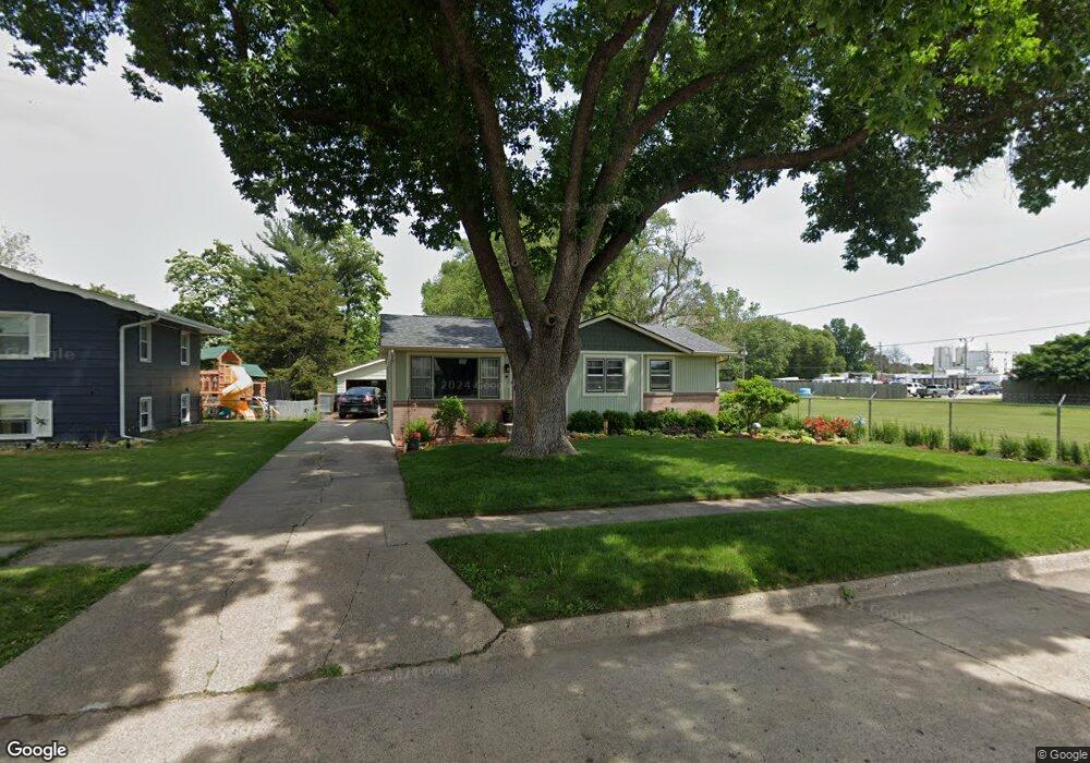 1110 Trisha Ave, Des Moines, IA 50313 - photo 1