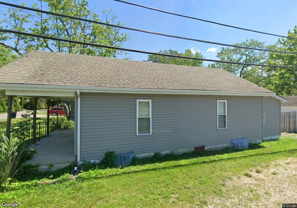 1811 Lehner Rd, Columbus, OH 43224 - photo 1