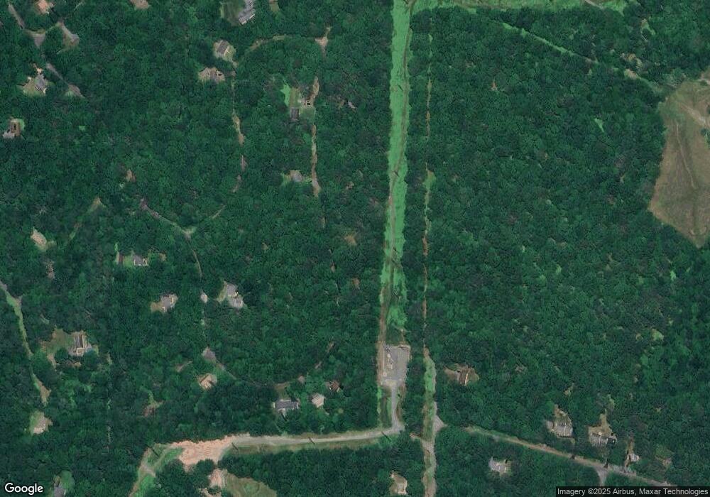 70 Woodledge Hills Dr, Hawley, PA 18428 - photo 1