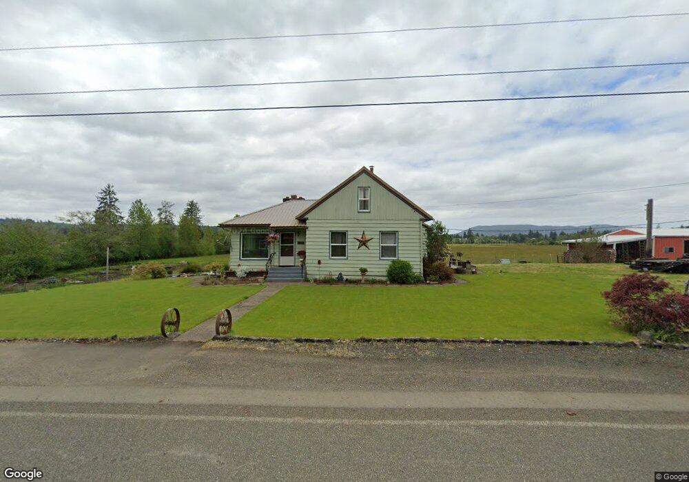 1120 Willapa Rd, Raymond, WA 98577 - photo 1
