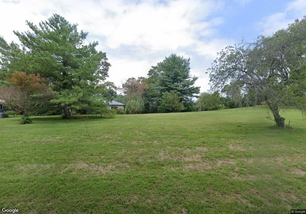 895 Patterson Ln, Versailles, KY 40383 - photo 1