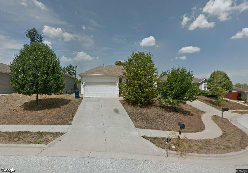 519 W Woodbine Rd, Nixa, MO 65714 - photo 1