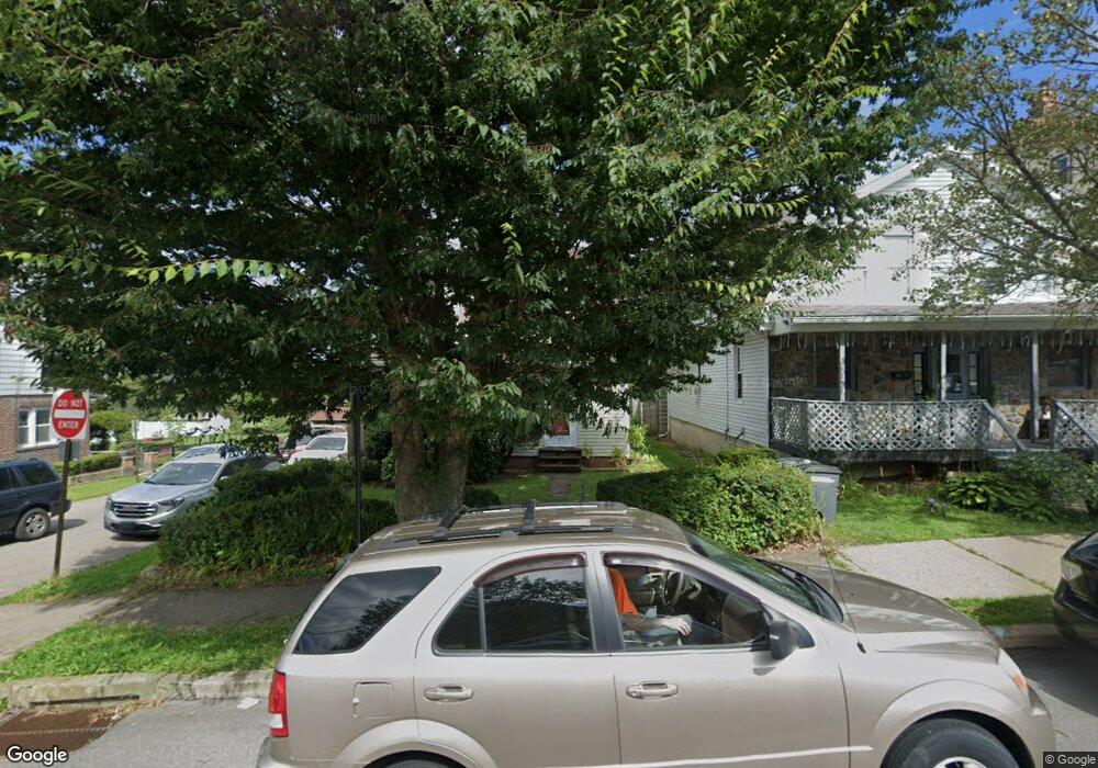 715 Grant St, Hazleton, PA 18201 - photo 1