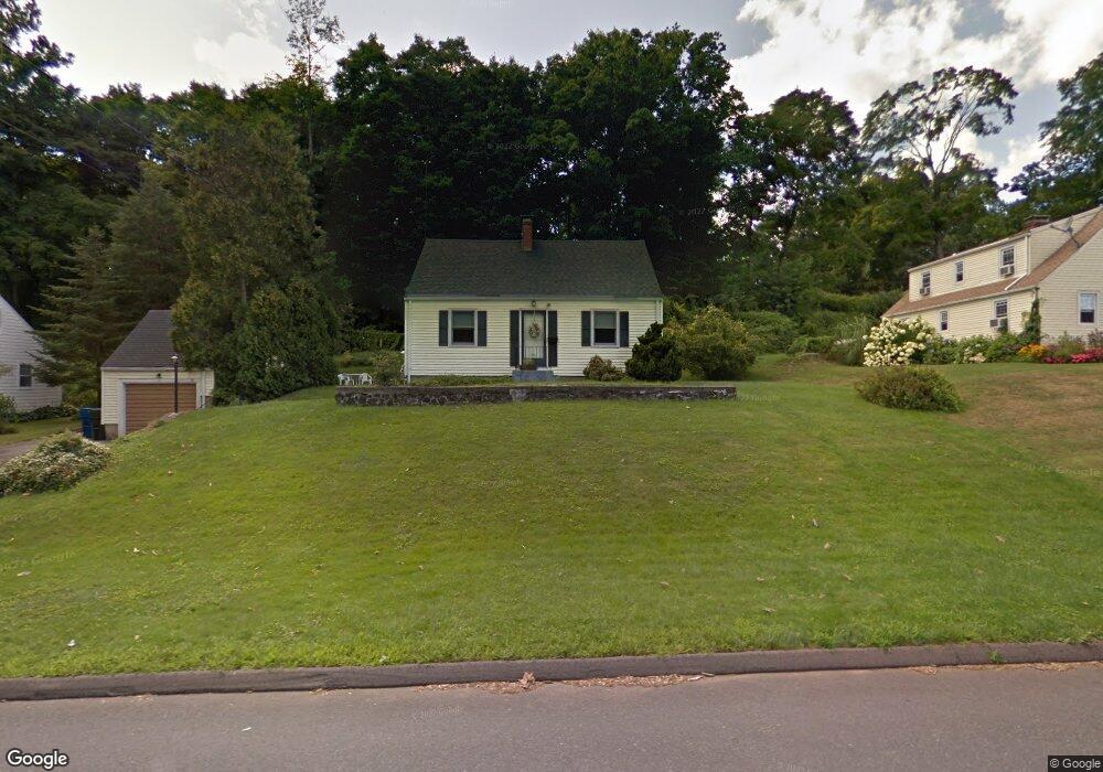 32 Robindale Dr, Berlin, CT 06037 - photo 1