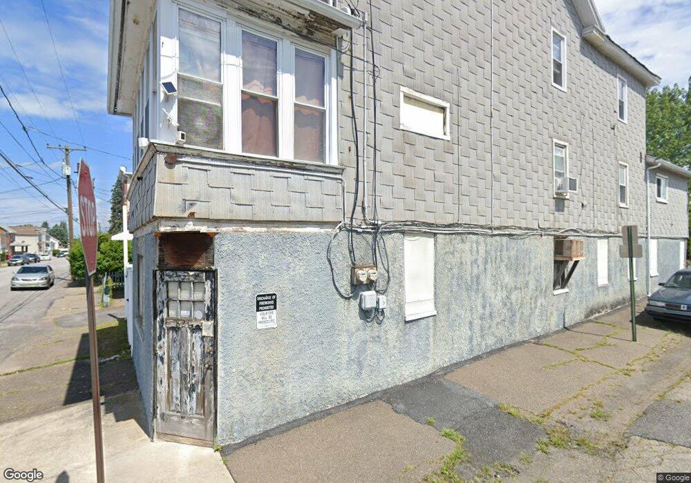 821 N Vine St, Hazleton, PA 18201 - photo 1
