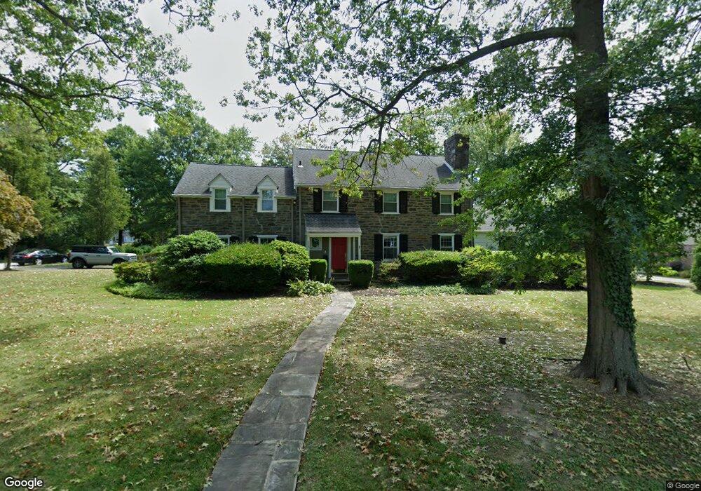 110 Sycamore Ln, Wallingford, PA 19086 - photo 1