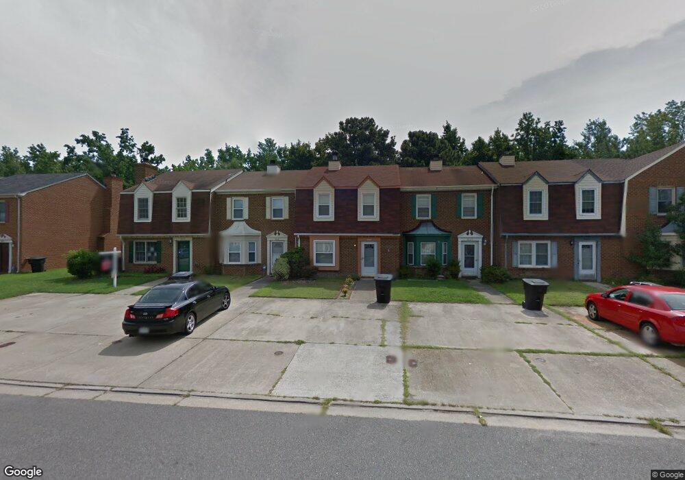 5669 Rivermill Cir, Portsmouth, VA 23703 - photo 1