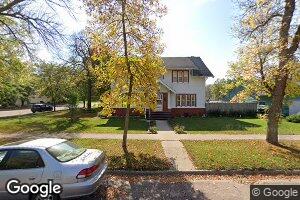 317 E 2nd Ave, Flandreau, SD 57028