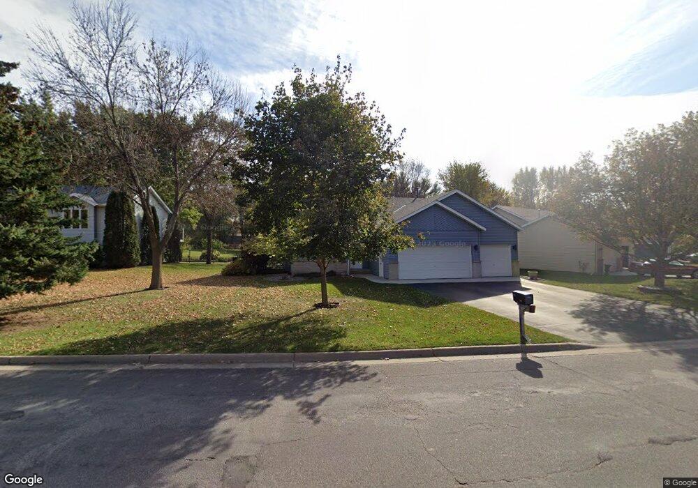 718 8th St N, Sauk Rapids, MN 56379 - photo 1