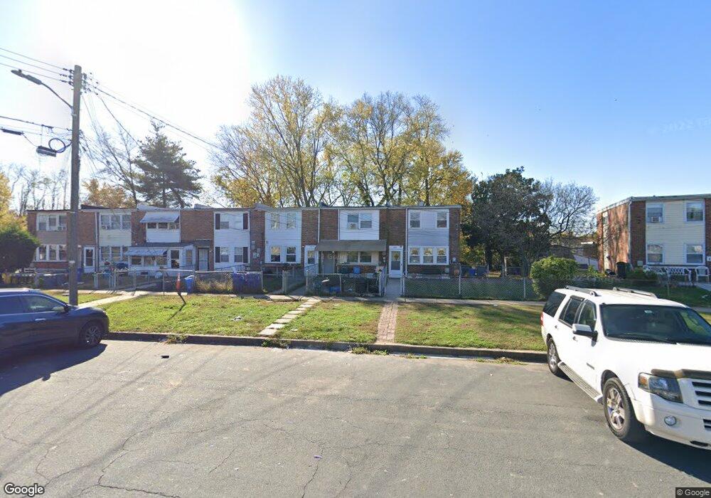 923 Winsap Ct, Halethorpe, MD 21227 - photo 1