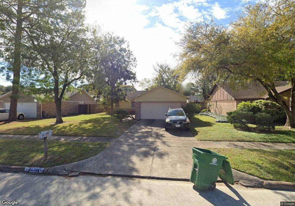 3427 Abinger Ln, Houston, TX 77088 - photo 1