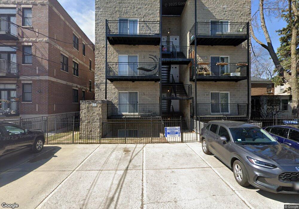 6229 N Richmond St unit 3B, Chicago, IL 60659 - photo 1