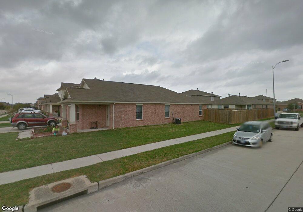 9339 Garfield Park Ln, Houston, TX 77075 - photo 1