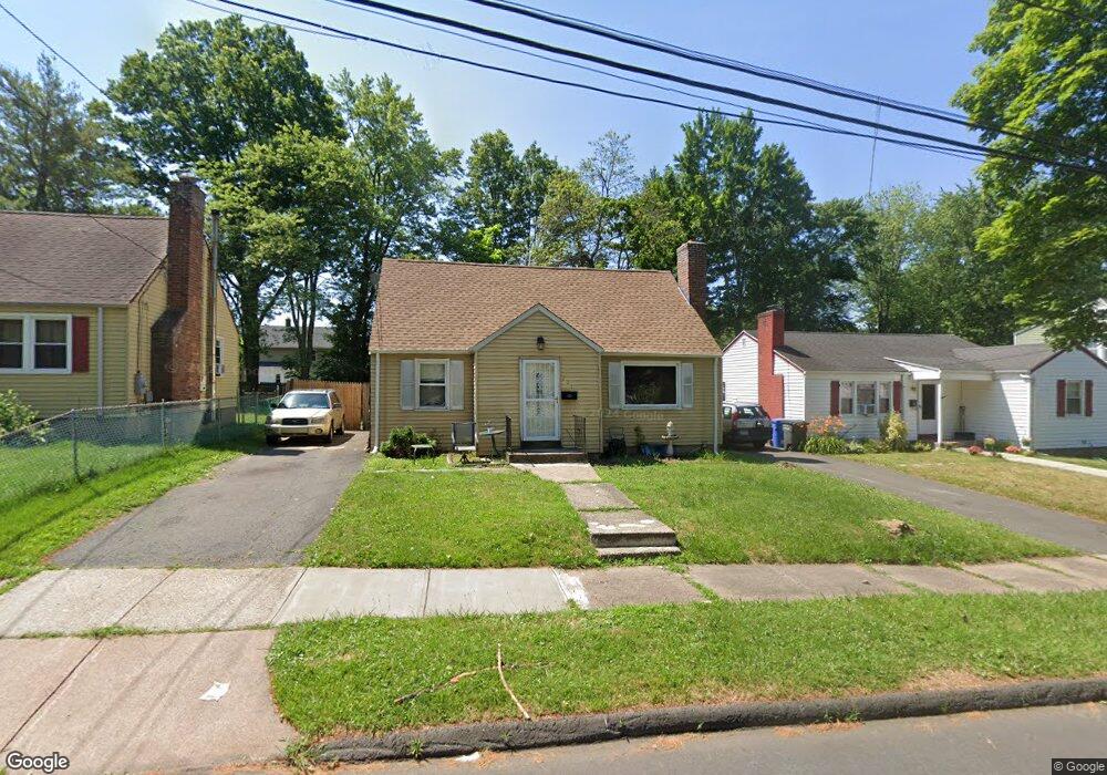 201 Euclid St W, Hartford, CT 06112 - photo 1