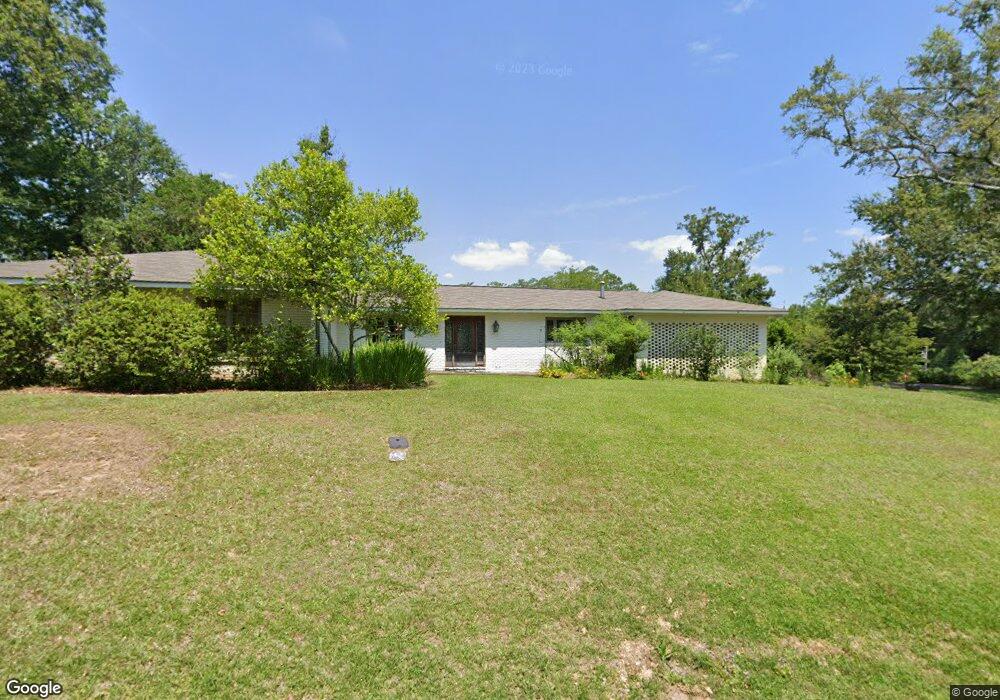 1045 Oak St, Wesson, MS 39191 - photo 1