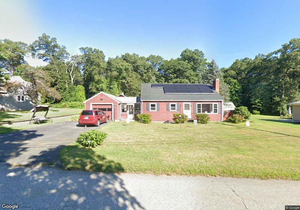 8 Charlesgate Rd, Hopedale, MA 01747 - photo 1