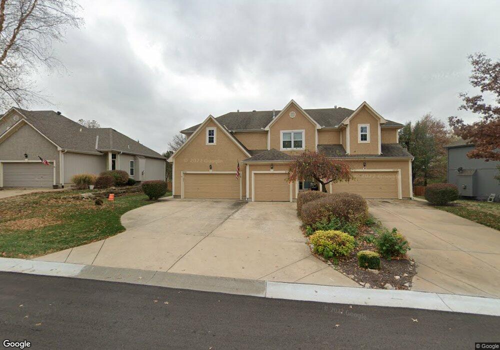 22721 W 73rd St, Shawnee, KS 66227 - photo 1