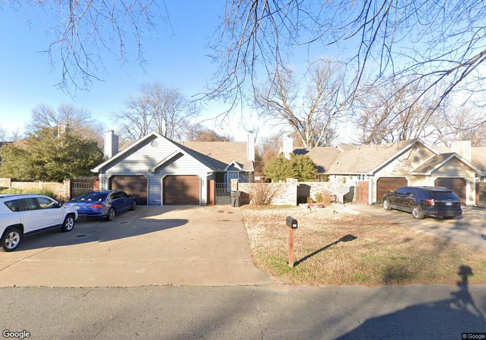 223 E 143rd St, Glenpool, OK 74033 - photo 1