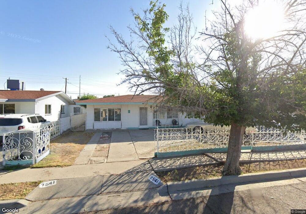7541 Parral Dr, El Paso, TX 79915 - photo 1