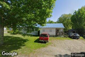 141 Bowman St, Farmingdale, ME 04344