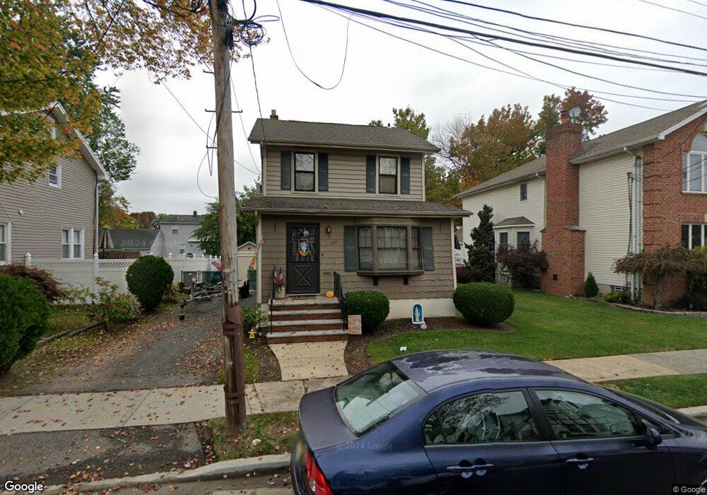 886 Madison Ave, Union, NJ 07083 - photo 1