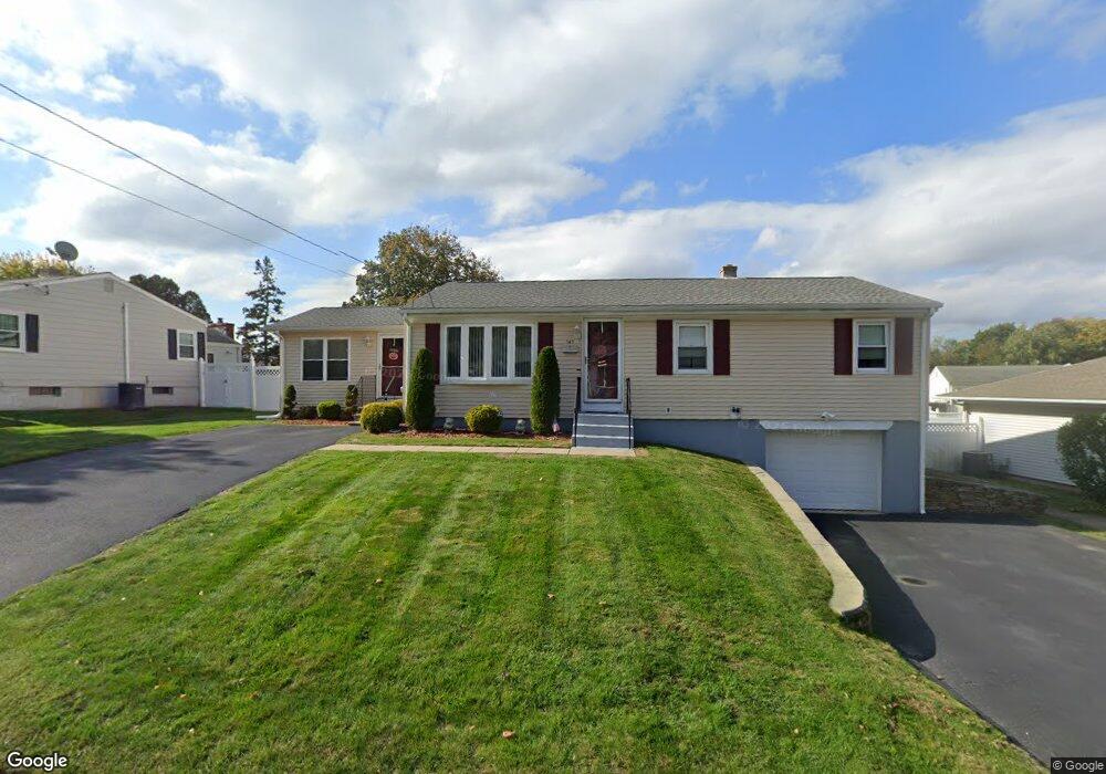 147 E View Ave, Cranston, RI 02920 - photo 1
