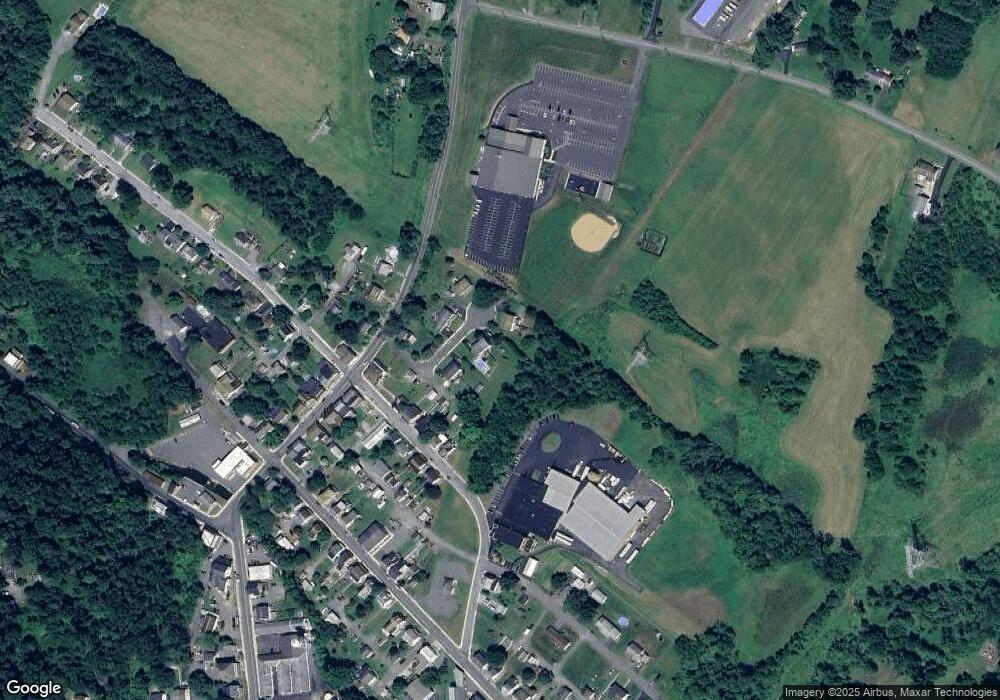 113 Meadow Ln, Bechtelsville, PA 19505 - photo 1