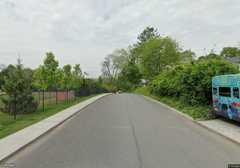 12 Chauncey Ln, Hastings-On-hudson, NY 10706 - photo 1