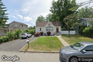9 Farview Ave, Cedar Knolls, NJ 07927