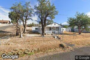 606 A St, Fossil, OR 97830