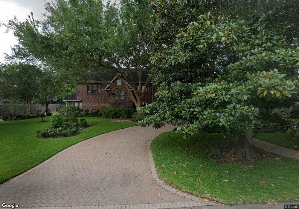 407 Carriage Creek Ln, Friendswood, TX 77546 - photo 1