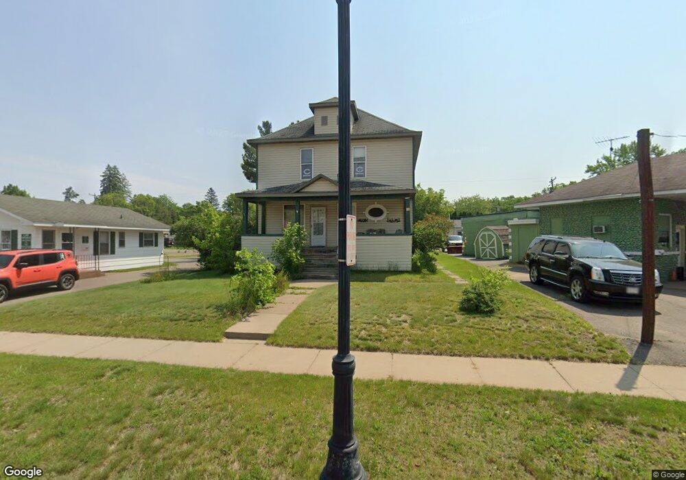 223 S Tomahawk Ave, Tomahawk, WI 54487 - photo 1