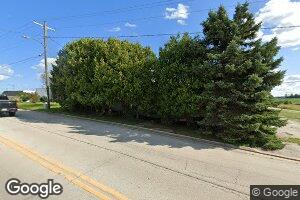 107 Circle Dr, Manitowoc, WI 54220