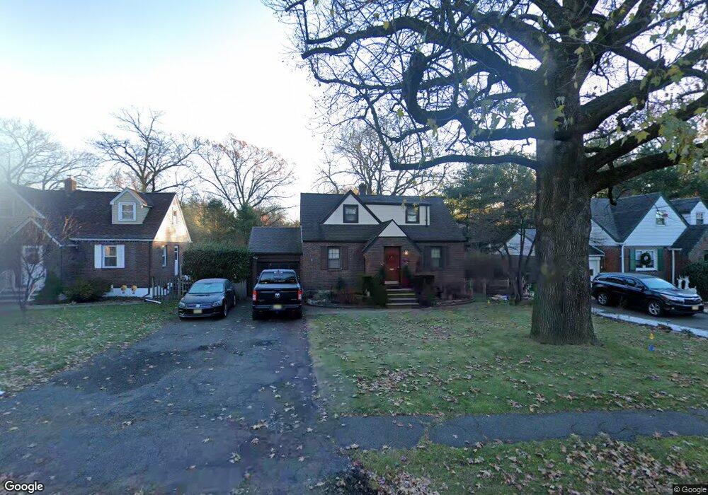 376 Knickerbocker Rd, Cresskill, NJ 07626 - photo 1