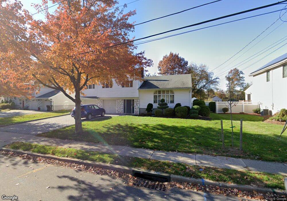 373 Elmwood Dr, Paramus, NJ 07652 - photo 1