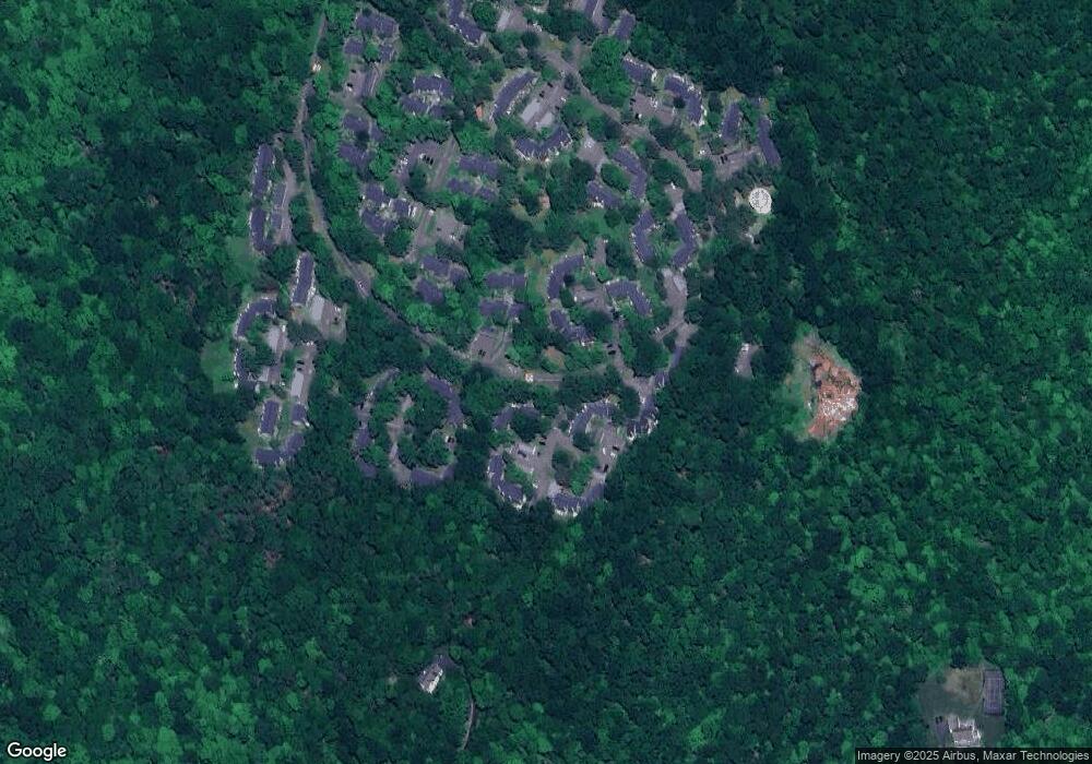 16 Upper Commons, Woodbury, CT 06798 - photo 1