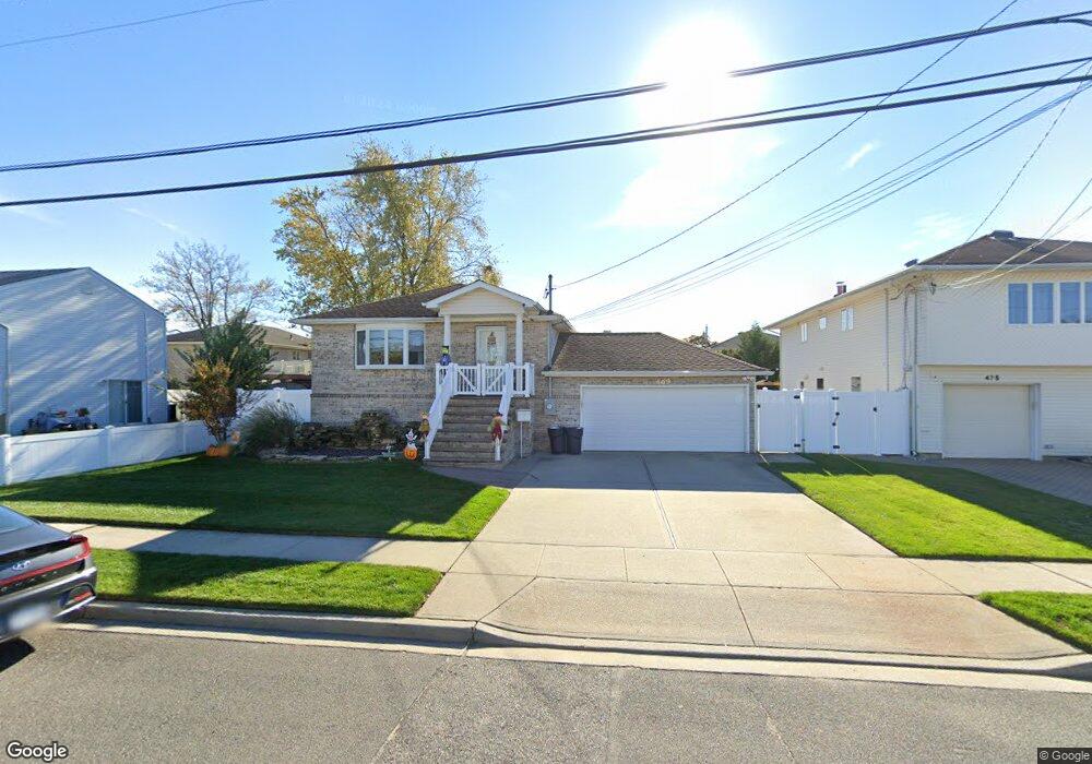 469 Zadig St, Oceanside, NY 11572 - photo 1