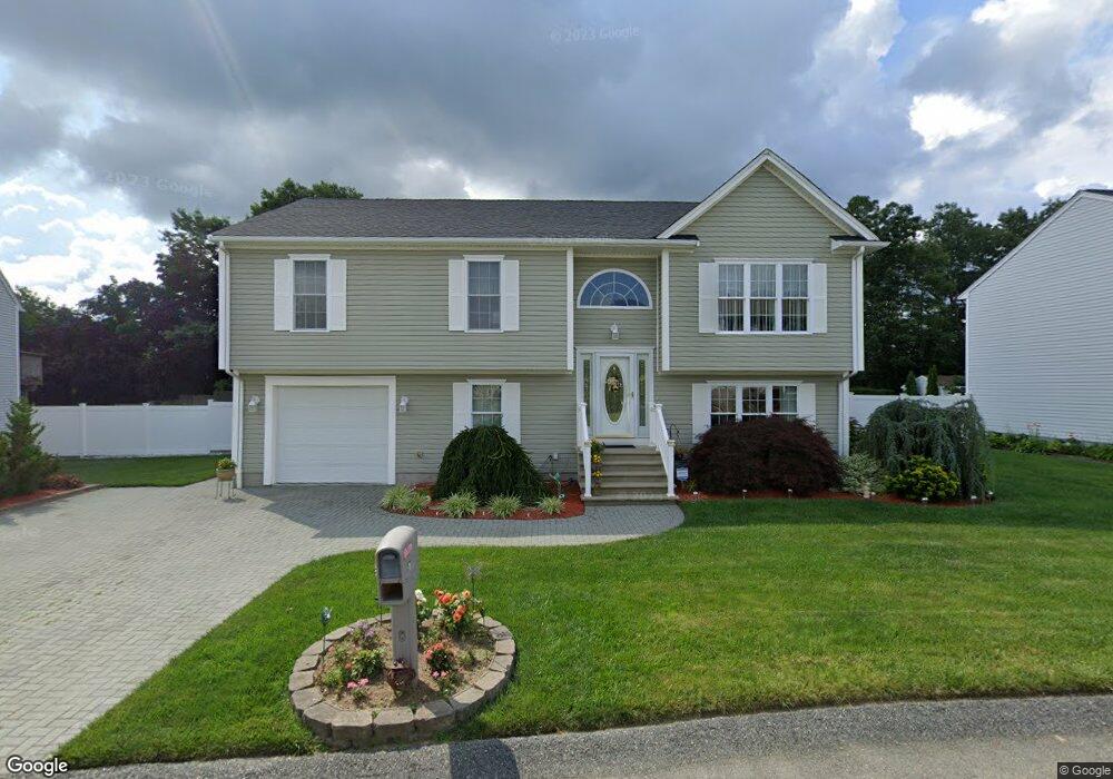 57 Daisy Ln, Fall River, MA 02721 - photo 1