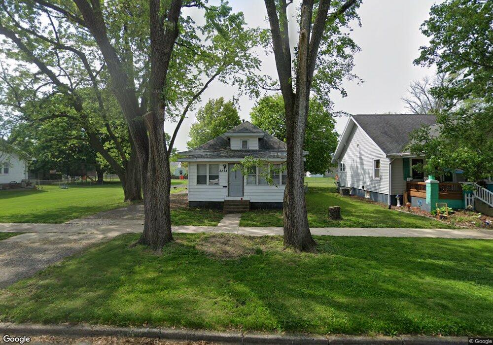 3333 Champaign Ave, Mattoon, IL 61938 - photo 1