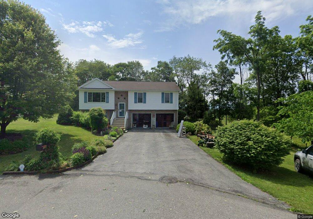 1998 Wren Ct, Chambersburg, PA 17202 - photo 1