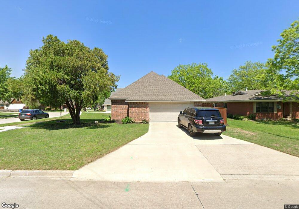 904 S Paris St, Ennis, TX 75119 - photo 1