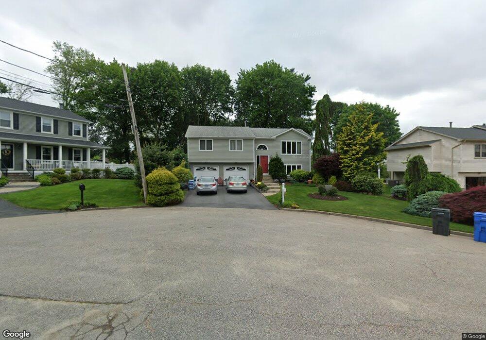 21 Arrow Glen, Cranston, RI 02921 - photo 1