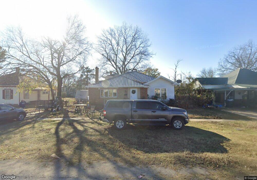 509 W Ragan St, Henryetta, OK 74437 - photo 1