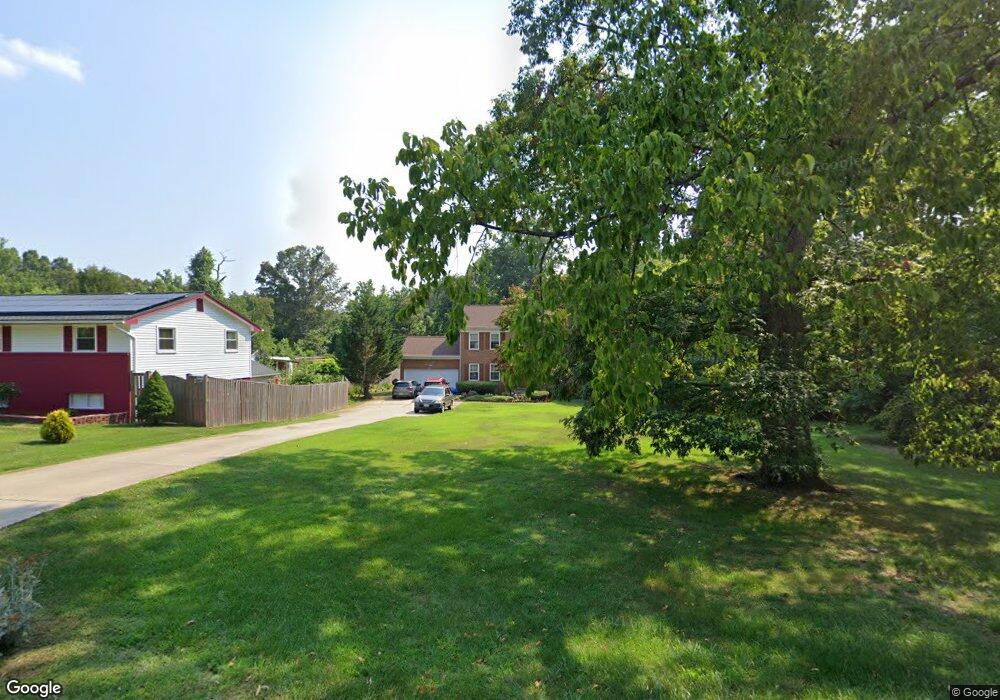 811 Warburton Ln, Fort Washington, MD 20744 - photo 1