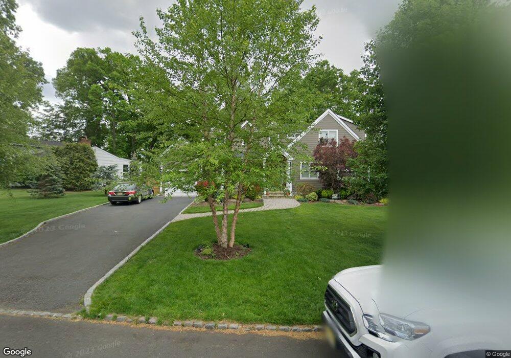 38 Woodbine Cir, New Providence, NJ 07974 - photo 1